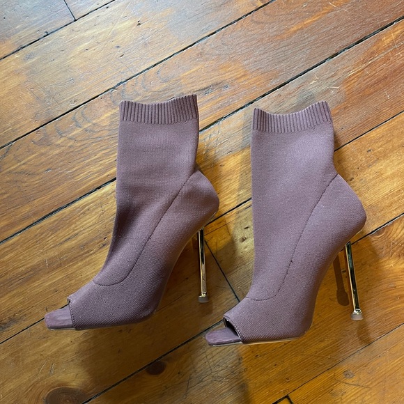 Miss Lola Shoes - Miss Lola Sock Boot Brand New, Never Worn - Size 8
